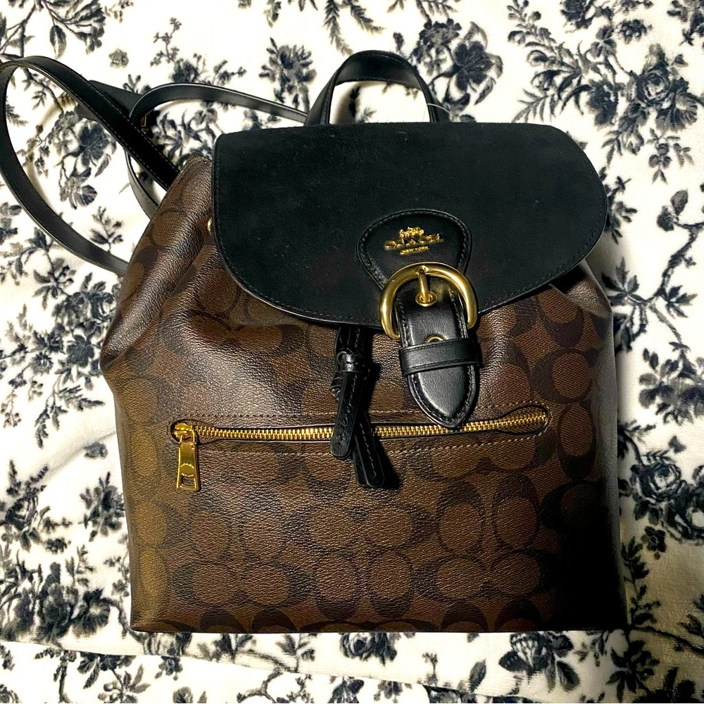 Signature COACH Kleo Backpack
